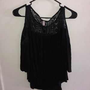 Black Xhilaration Cold Shoulder Top size L